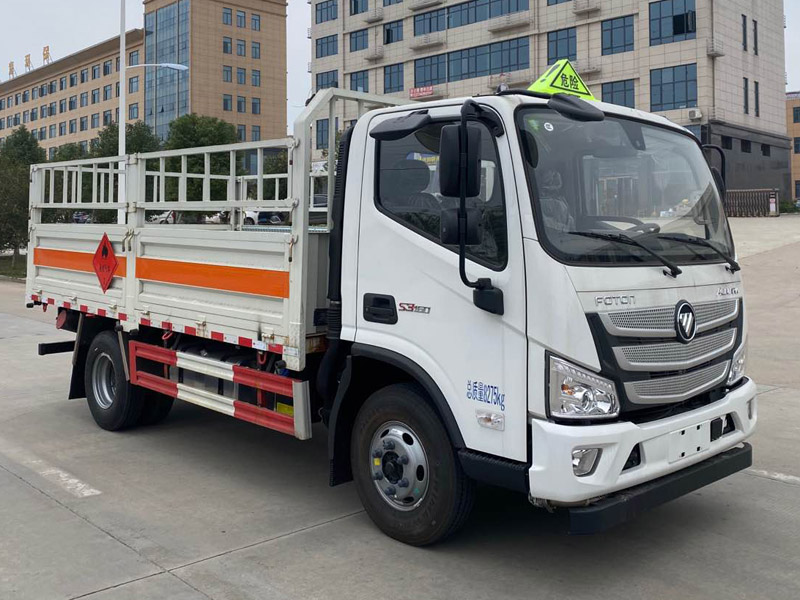 楚勝牌CSC5088TQPBK6型氣瓶運(yùn)輸車